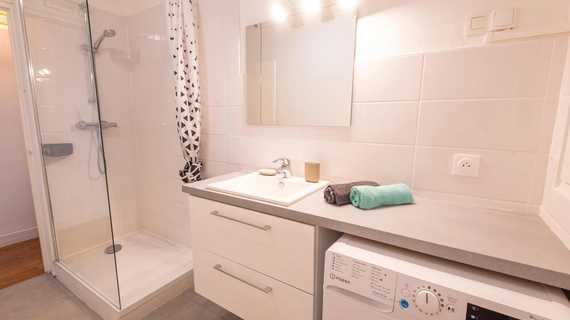 Appartement 3 Chambres Renove Lorient Centre Par Groom Франция